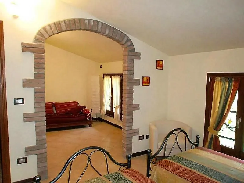R&B Tana Delle Fate Bed & Breakfast Camugnano